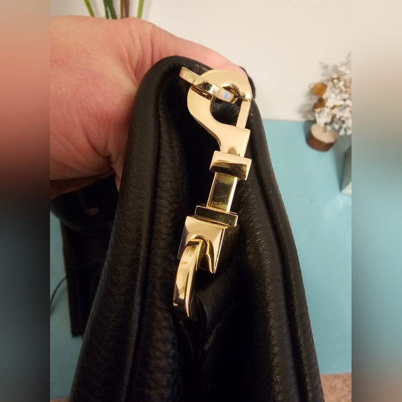 Tory Burch Thea Foldover Crossbody Bag - Picture 5 of 14